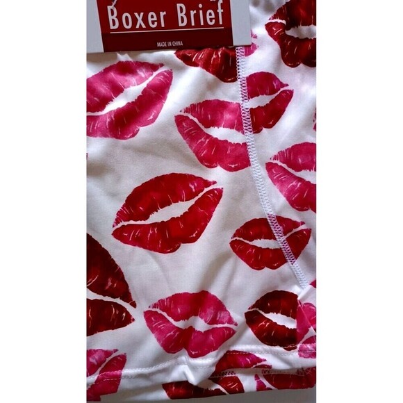 Valentines Boxer Briefs Mens Size Large Pink Red Hearts Lips All Over Print New - Picture 2 of 3